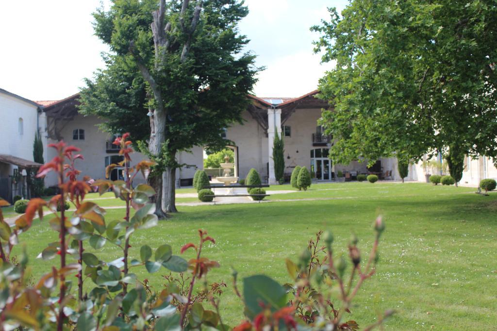 Domaine Des Chais Thénac Buitenkant foto
