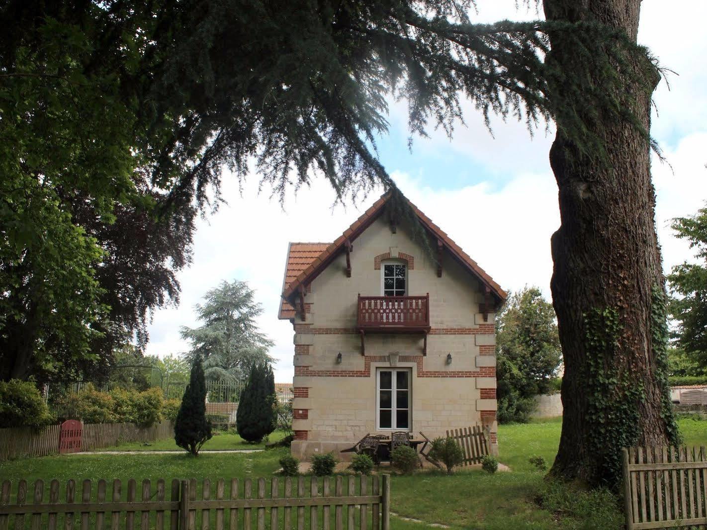 Domaine Des Chais Thénac Buitenkant foto